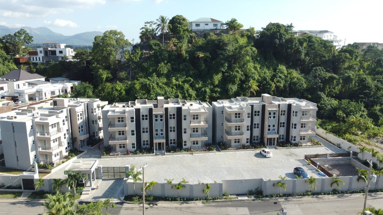 Apartment For Rent LAKEHURST DRIVE, Kingston 8 275,000 Keez
