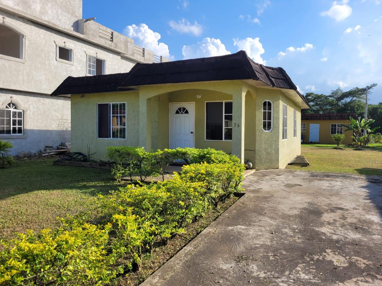 House For Sale EMERALD CLOSE JEWEL ESTAT, Linstead 19,000,000 Keez