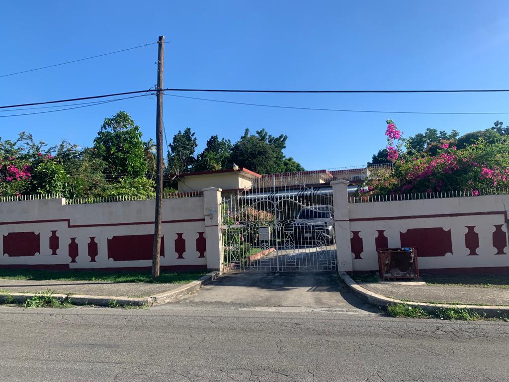 House For Sale BORDER AVENUE, Kingston 19 45,000,000 Keez