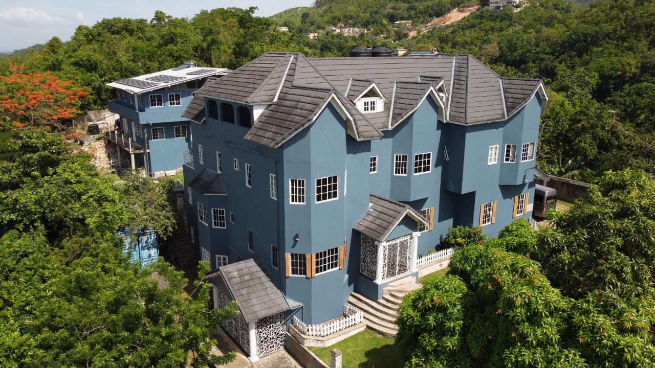 House For Sale BELVEDERE ROAD, Kingston 19 1,350,000 Keez