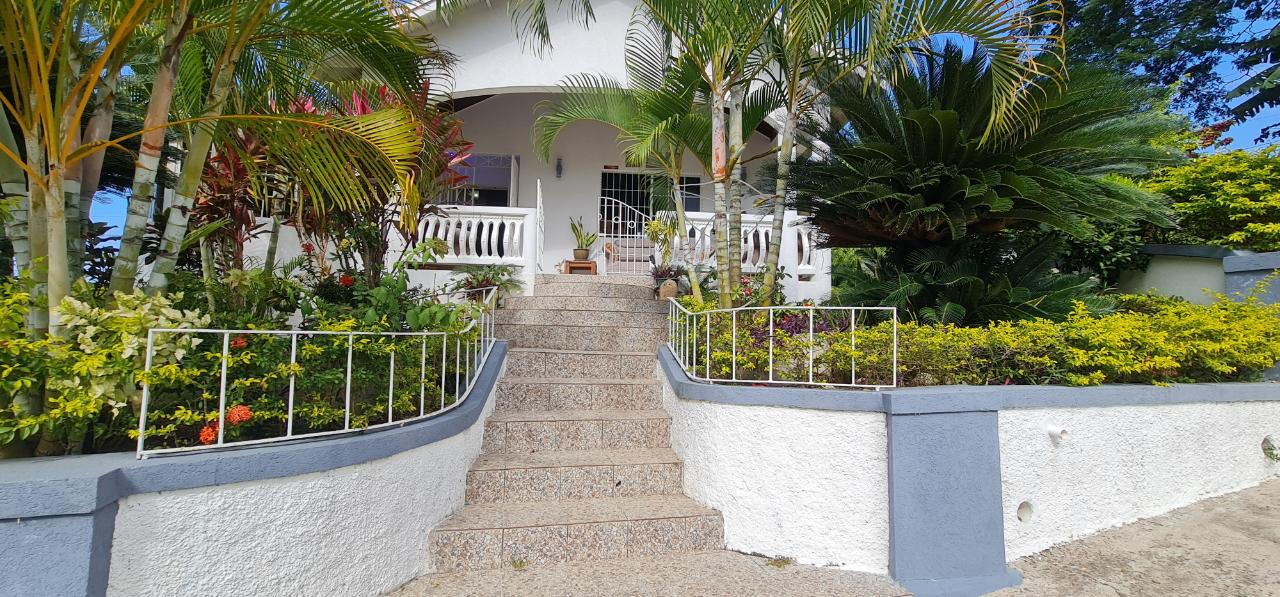 House For Sale VILLAGE GREEN, DRAX HALL, St. Annapos;s Bay