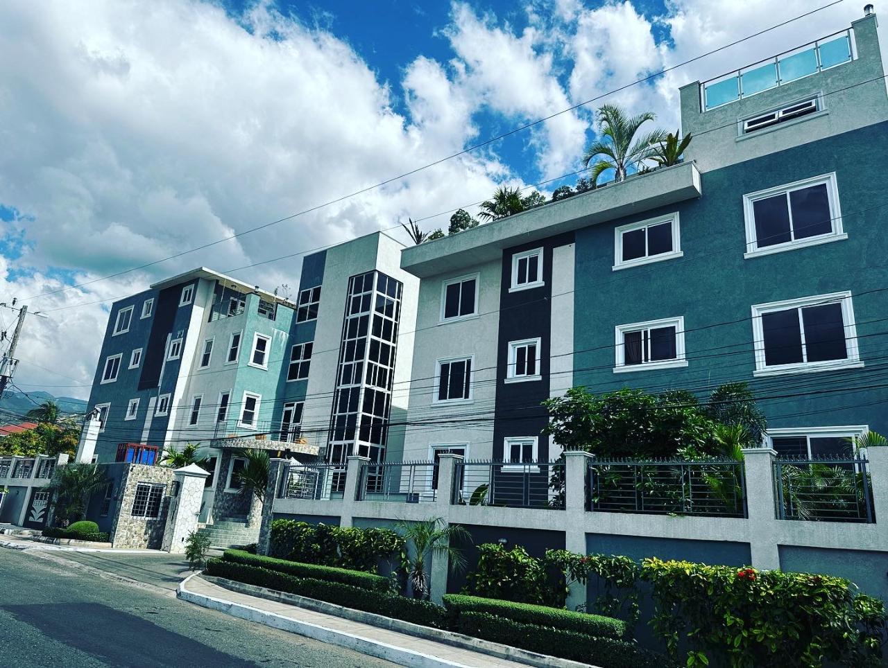 Apartment For Rent BERESFORD AVENUE, Kingston 8 195,000 Keez