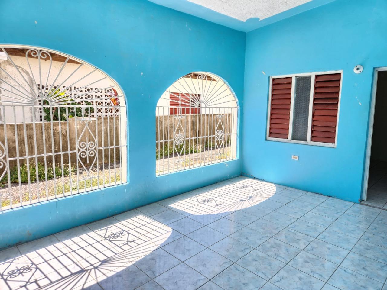 House For Rent ST. JOHNapos;S THOROUGHWAY, Spanish Town 60,000 Keez