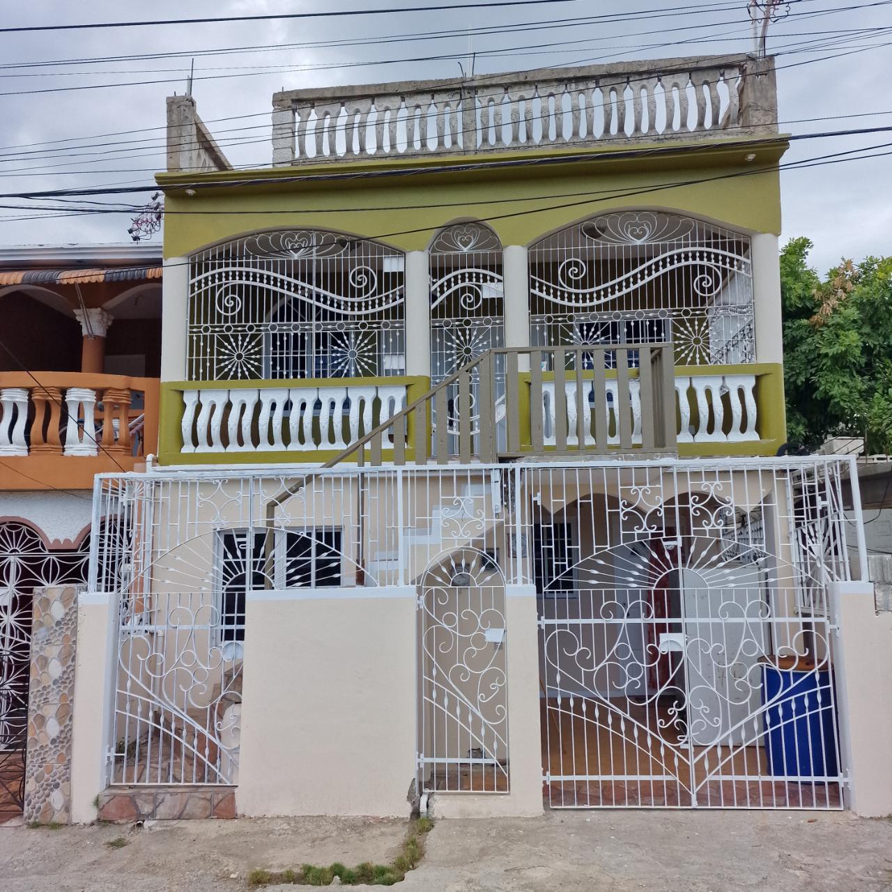 House For Sale EASTNEY CLOSE, Bridgeport 19,500,000 Keez