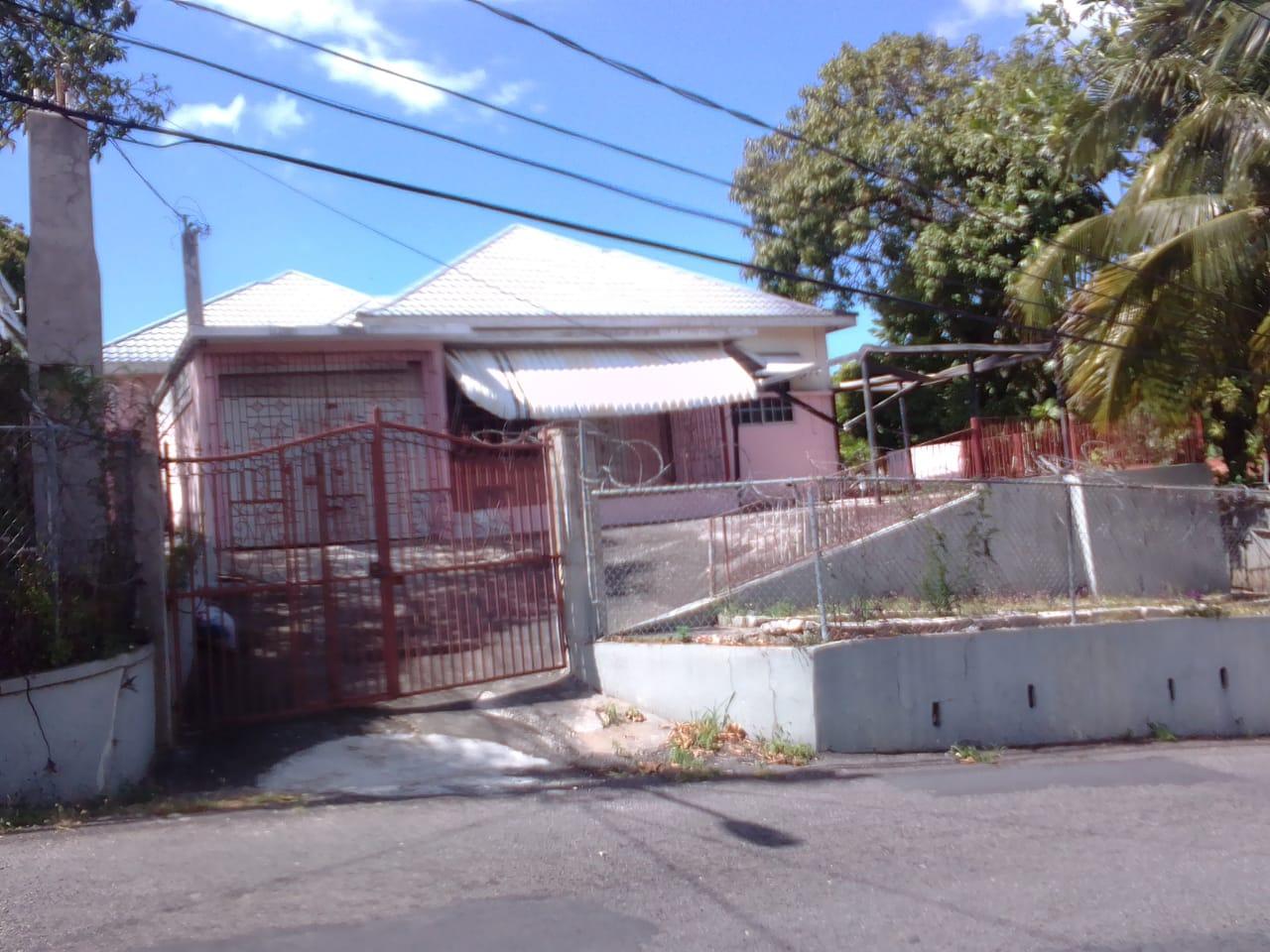 House For Sale VERNON DRIVE, Montego Bay 22,000,000 Keez
