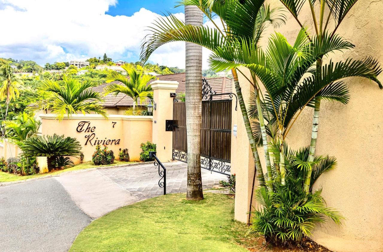 Apartment For Rent ROCKHAMPTON DRIVE, Kingston 8 1,700 Keez