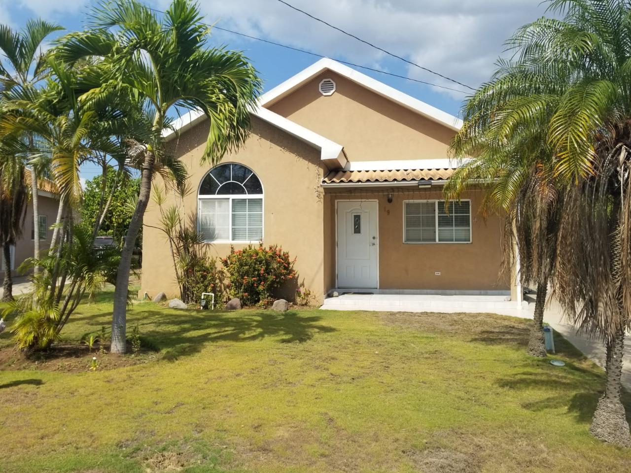 House For Rent CARIBBEAN ESTATE, Greater Portmore 1,500 Keez