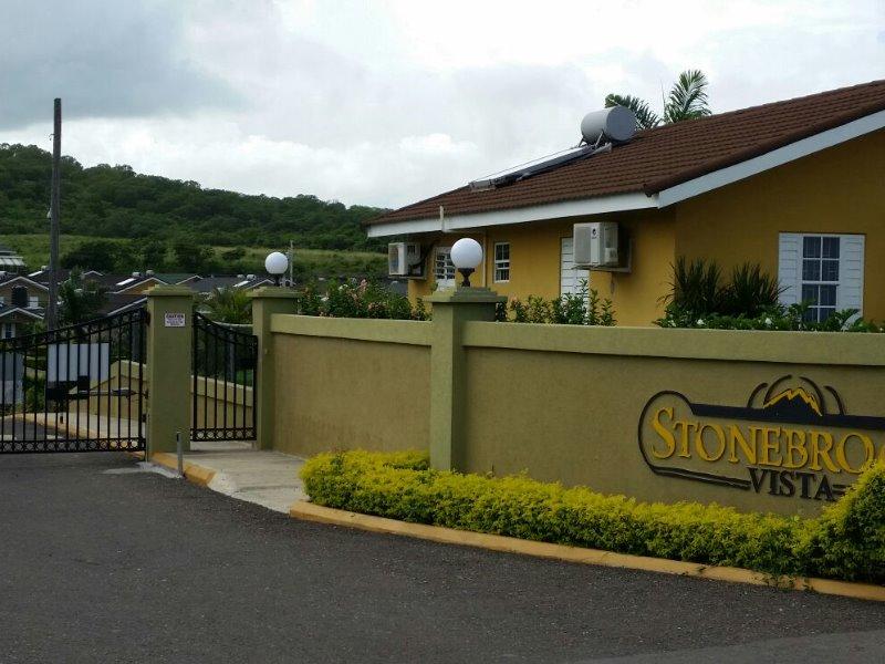 House For Rent STONEBROOK VISTA, Falmouth 650 Keez