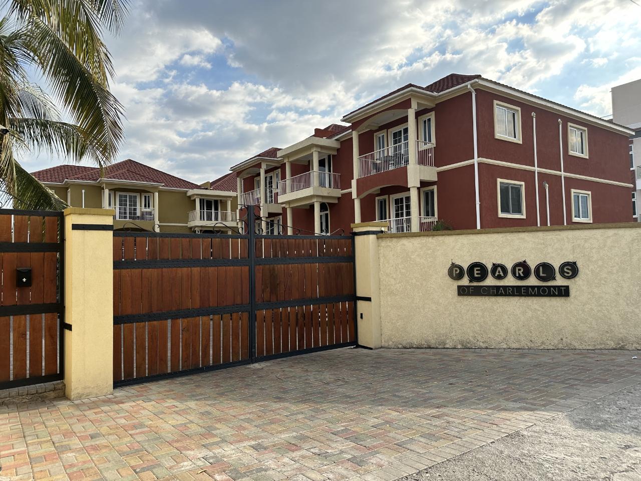 Apartment For Sale CHARLEMONT AVENUE, Kingston 6 42,000,000 Keez