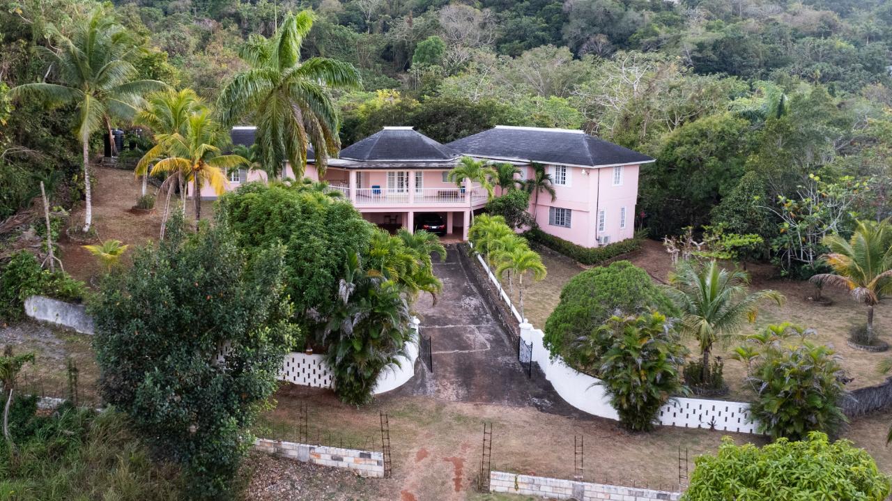 House For Sale GIBRALTAR ESTATE, Oracabessa 550,000 Keez