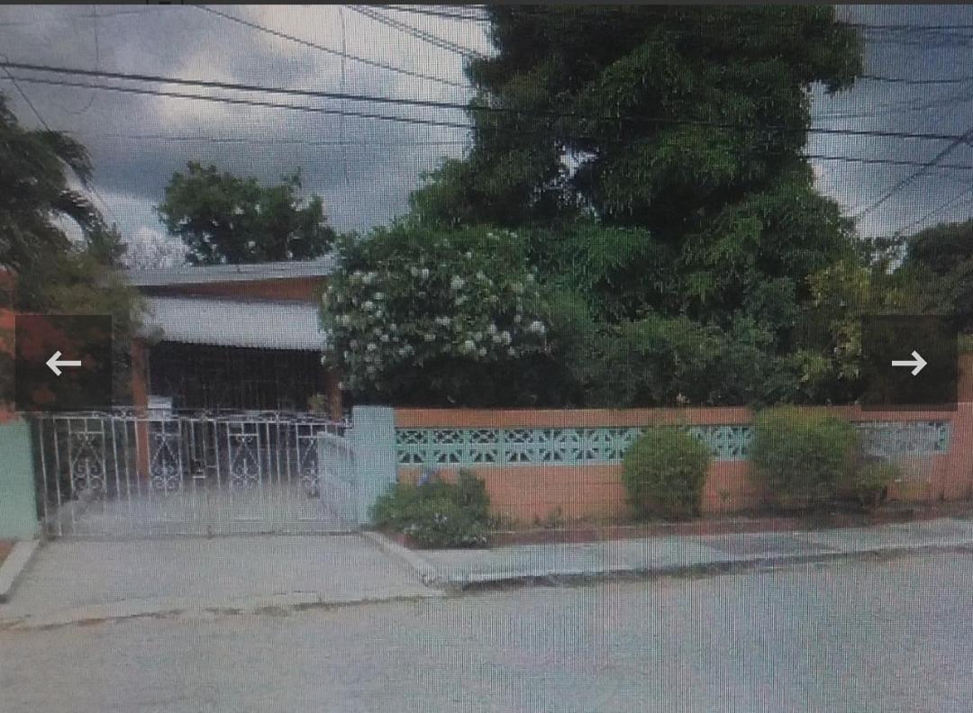 House For Sale DAVIDSON AVENUE, Kingston 20 20,000,000 Keez