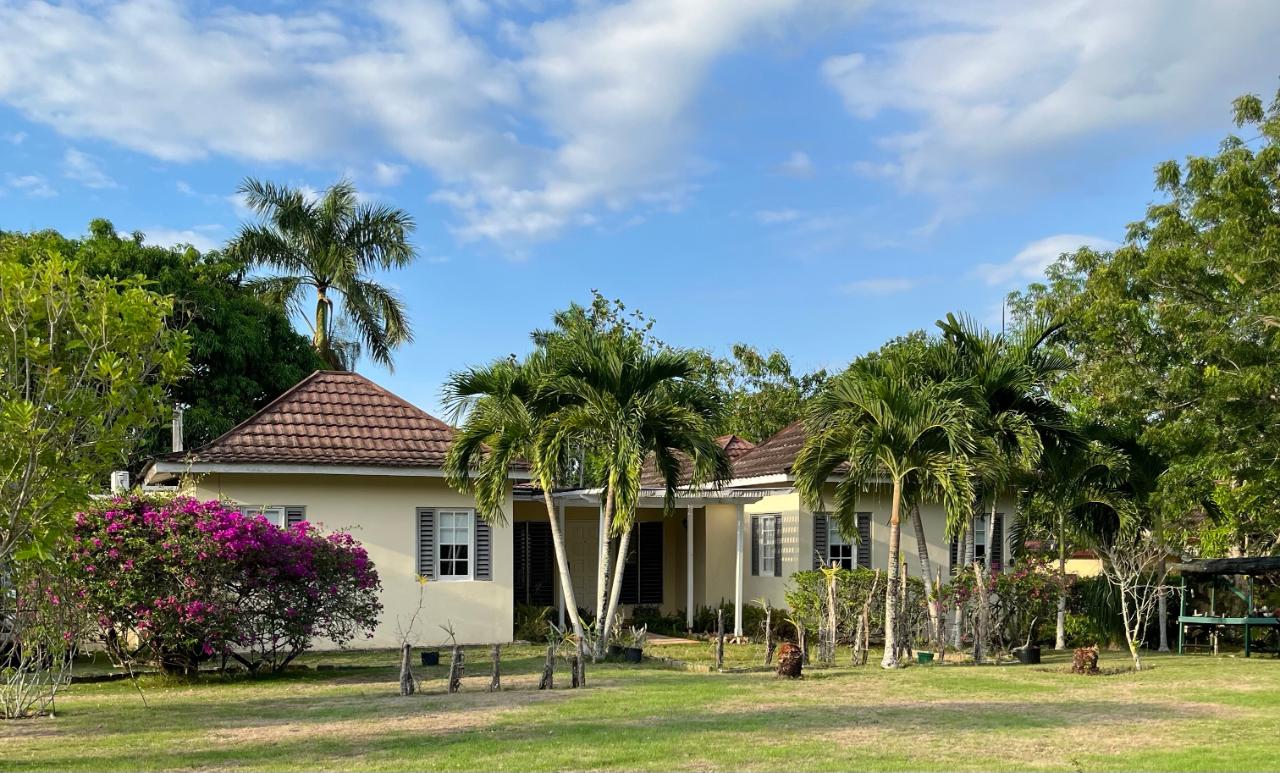 House For Sale DANIELA DRIVE, UNITY HALL, Reading 369,000 Keez