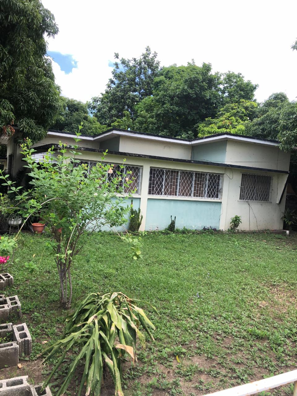 House For Sale HAVENDALE DRIVE, Kingston 19 52,000,000 Keez