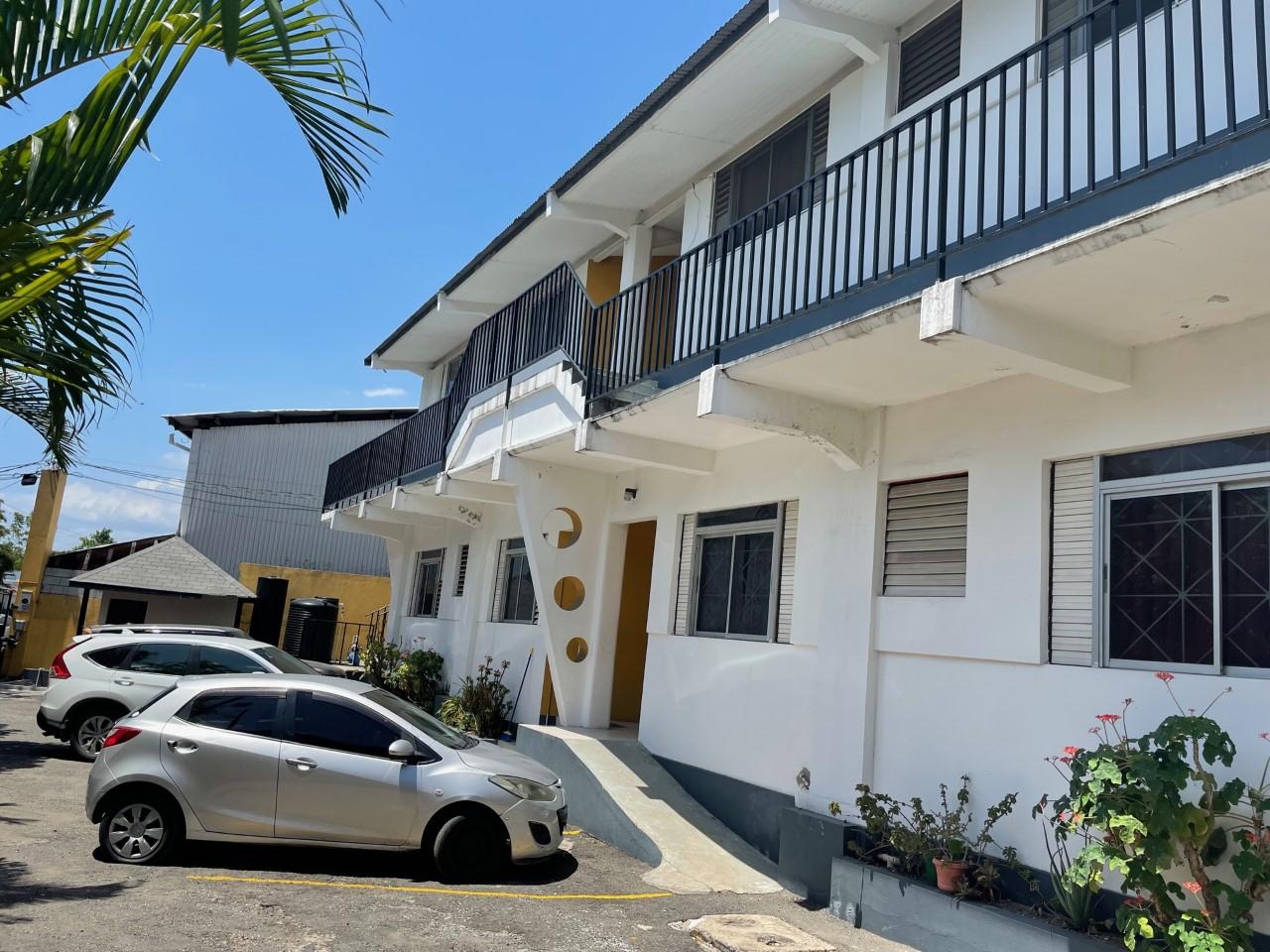 Apartment For Sale LEONARD ROAD, Kingston 10 18,000,000 Keez