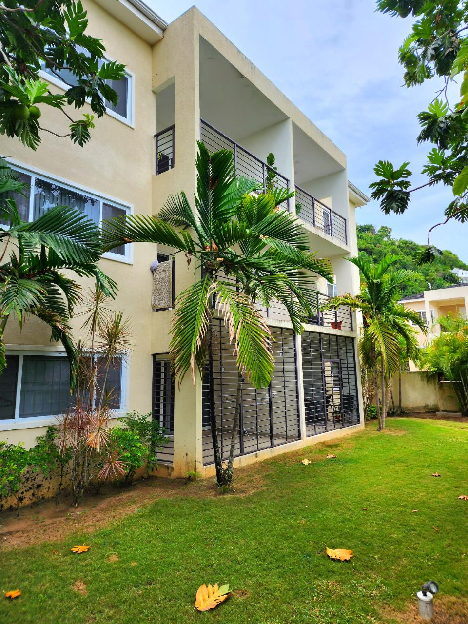 Apartment For Rent NORBROOK DRIVE, Kingston 8 2,000 Keez