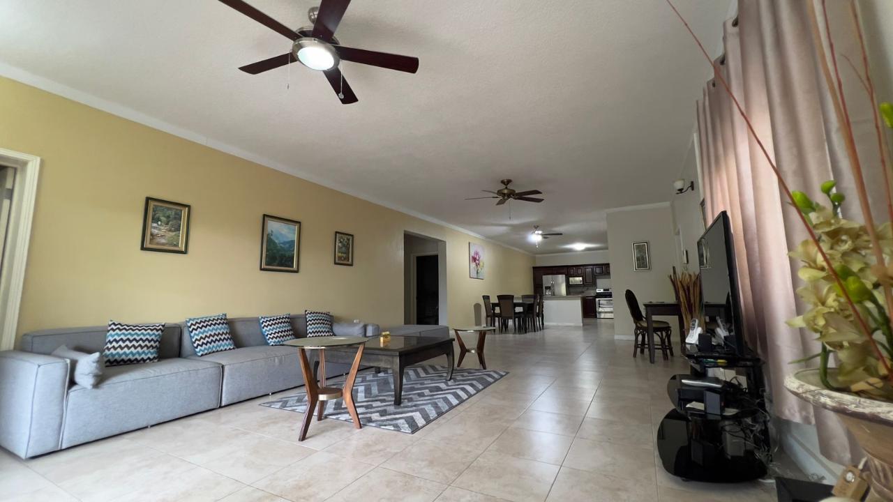 Apartment For Rent TAVISTOCK TERRACE, Kingston 6 2,500 Keez