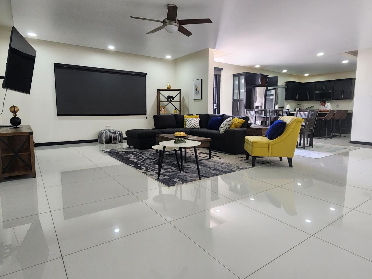 Apartment For Rent RUSSELL HEIGHTS, Kingston 8 2,500 Keez