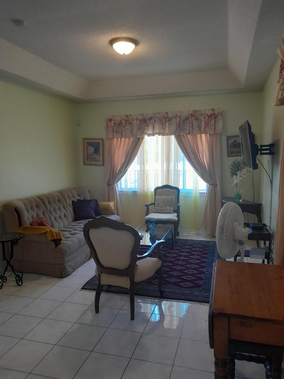 Apartment For Rent LADY MUSGRAVE ROAD, Kingston 6 1,300
