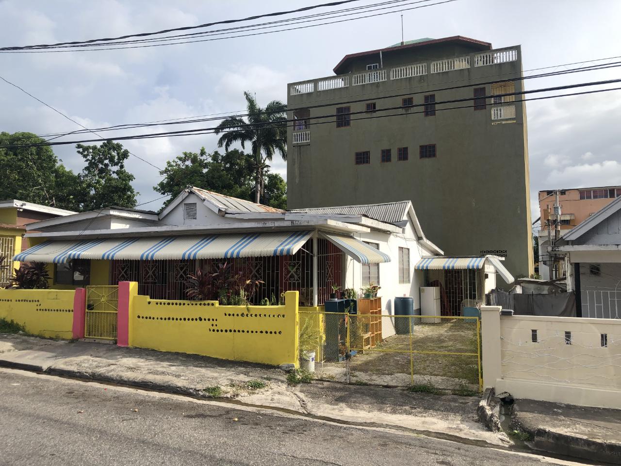 House For Sale THOMPSON STREET, Montego Bay 27,250,000 Keez