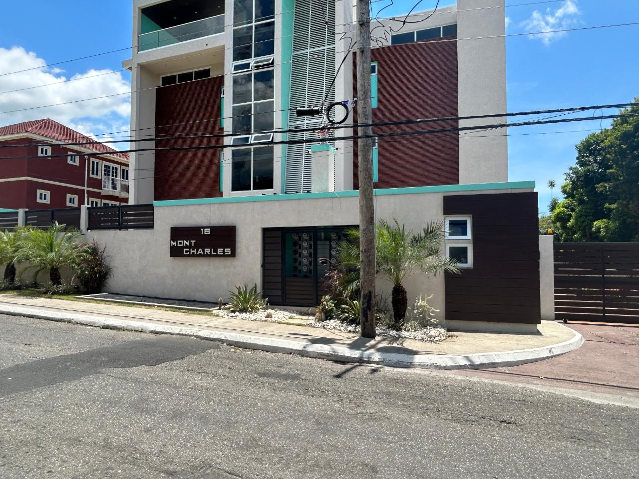 Apartment For Rent CHARLEMONT AVENUE, 2913 1,500 Keez