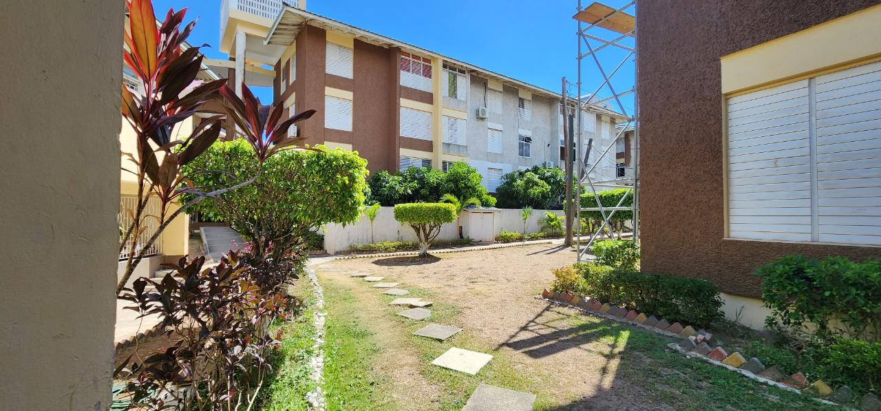Apartment For Rent HOLRUTH COURT, RUTHVEN RO, Kingston 10 75,000 Keez