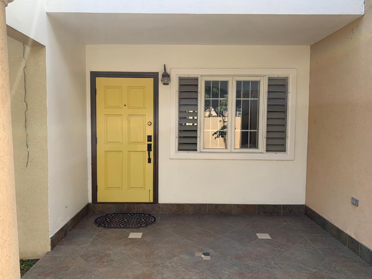Townhouse For Rent MONTROSE ROAD, Kingston 10 2,900 Keez