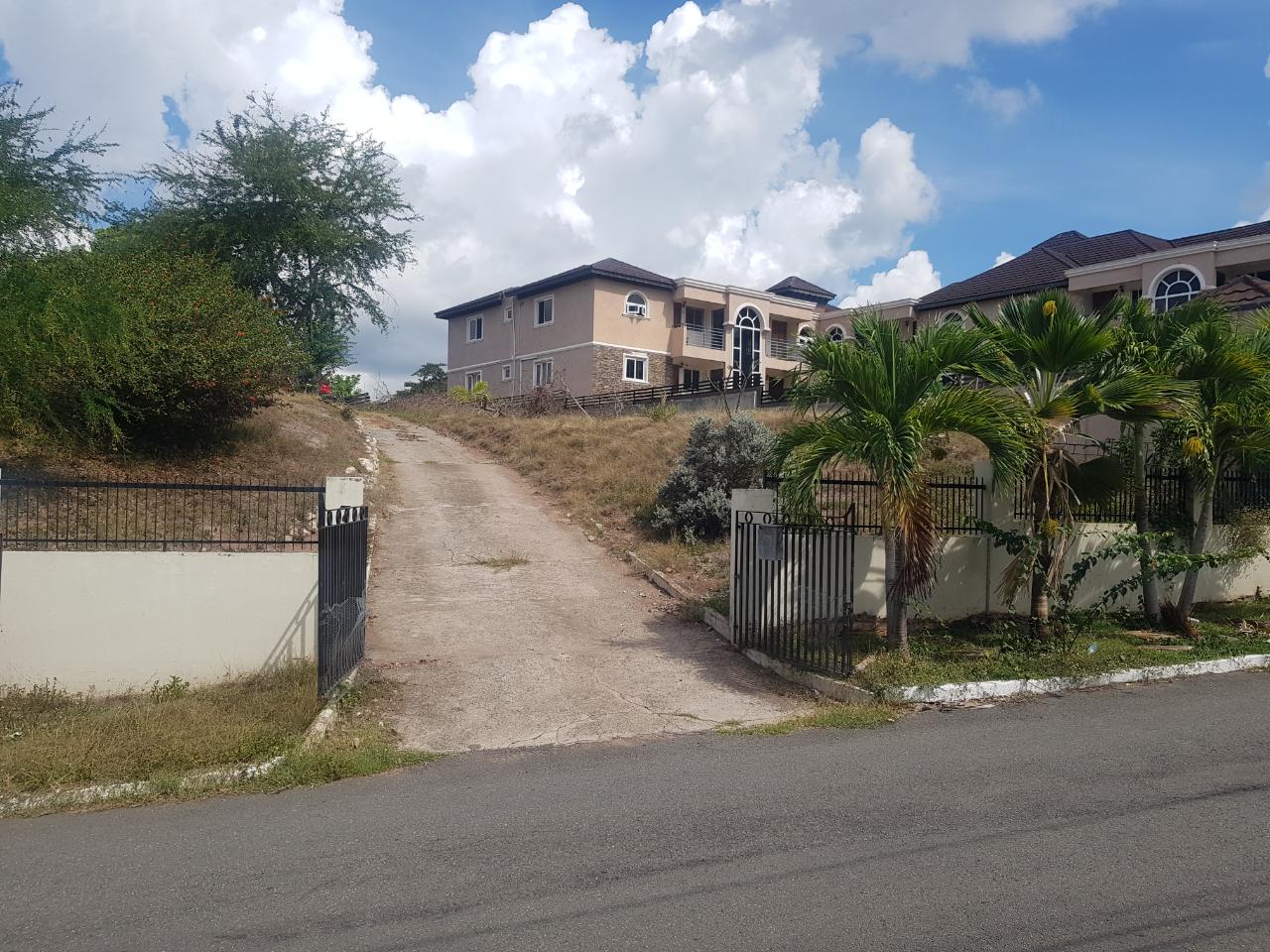 House For Sale GARTH ROAD, KINGSTON 8, 2693 950,000 Keez