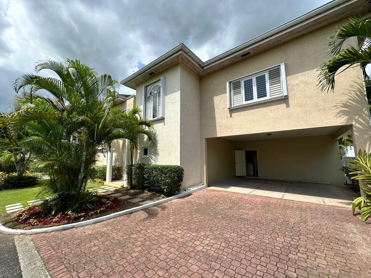 Townhouse For Rent UPPER CARMEL CLOSE, Kingston 8 4,600 Keez