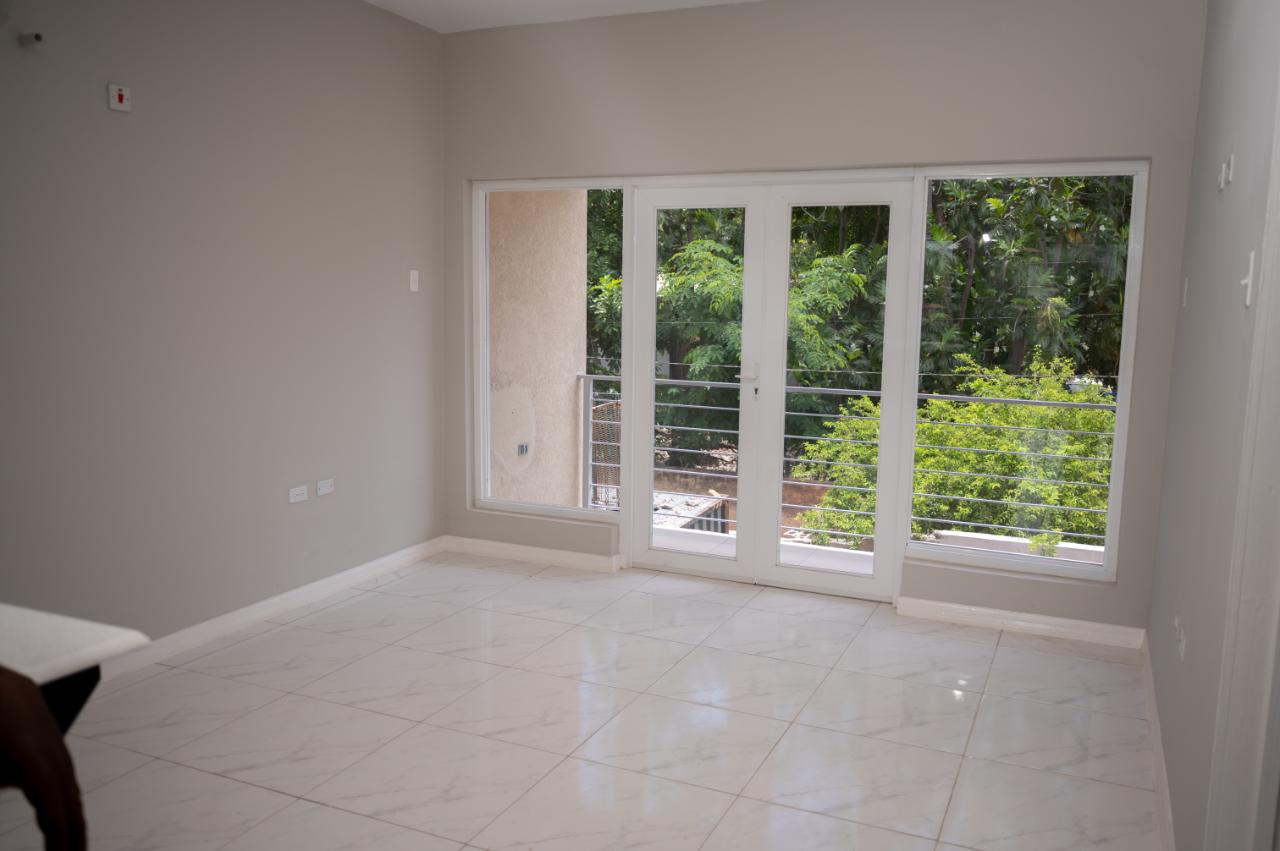 Apartment For Sale BELVEDERE ROAD, Kingston 19 28,800,000 Keez