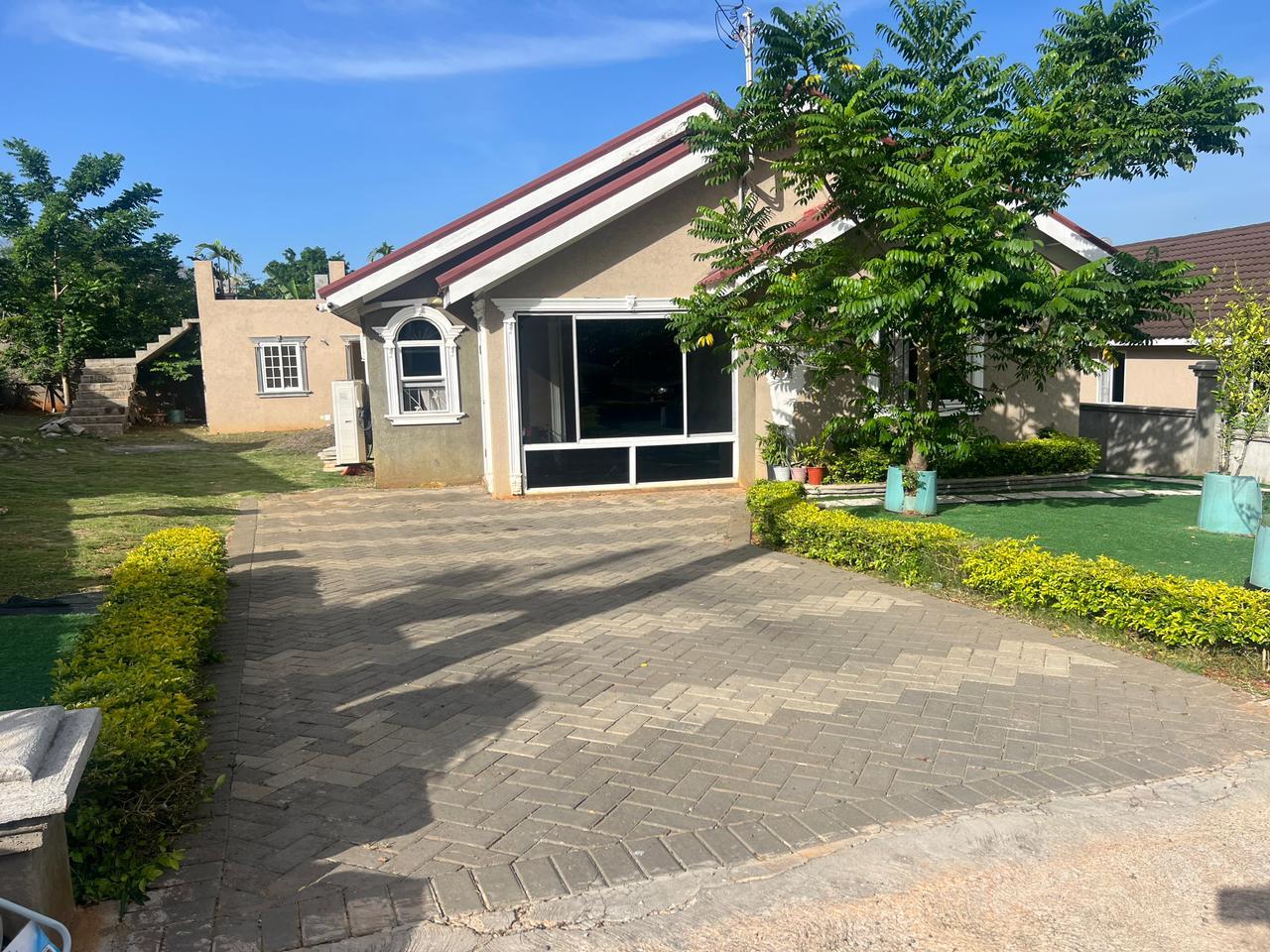 House For Sale GREAT POND, OCHO RIOS, 831 310,000 Keez
