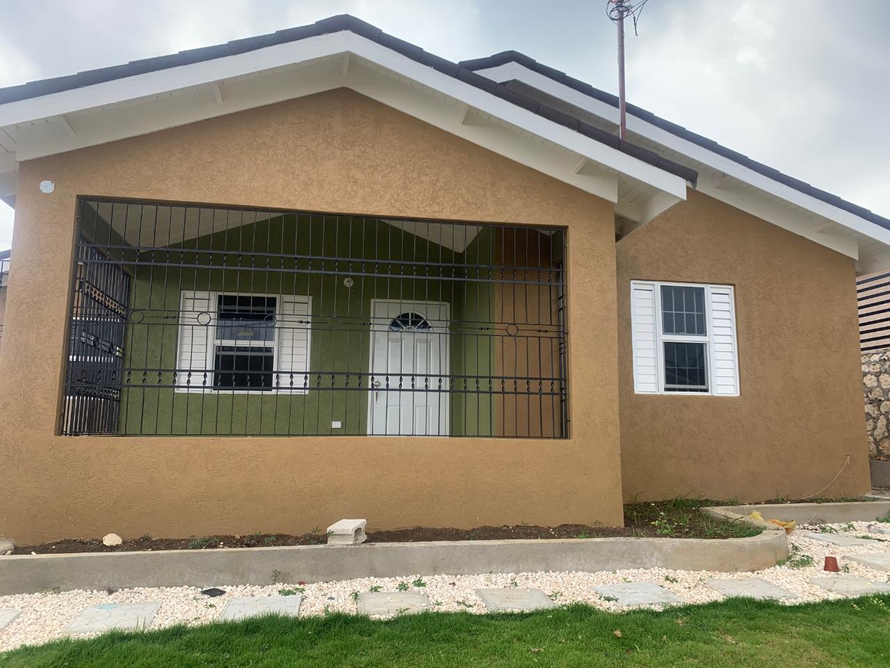 House For Rent STONEBROOK MANOR, TRELAWN, 573 156,000 Keez