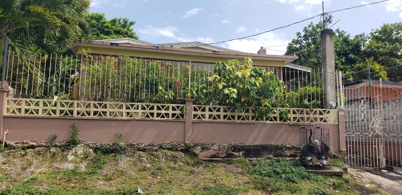 House For Sale ROSEMOUNT PEN, MONTEGO BA, Montego Bay 15,000,000 Keez