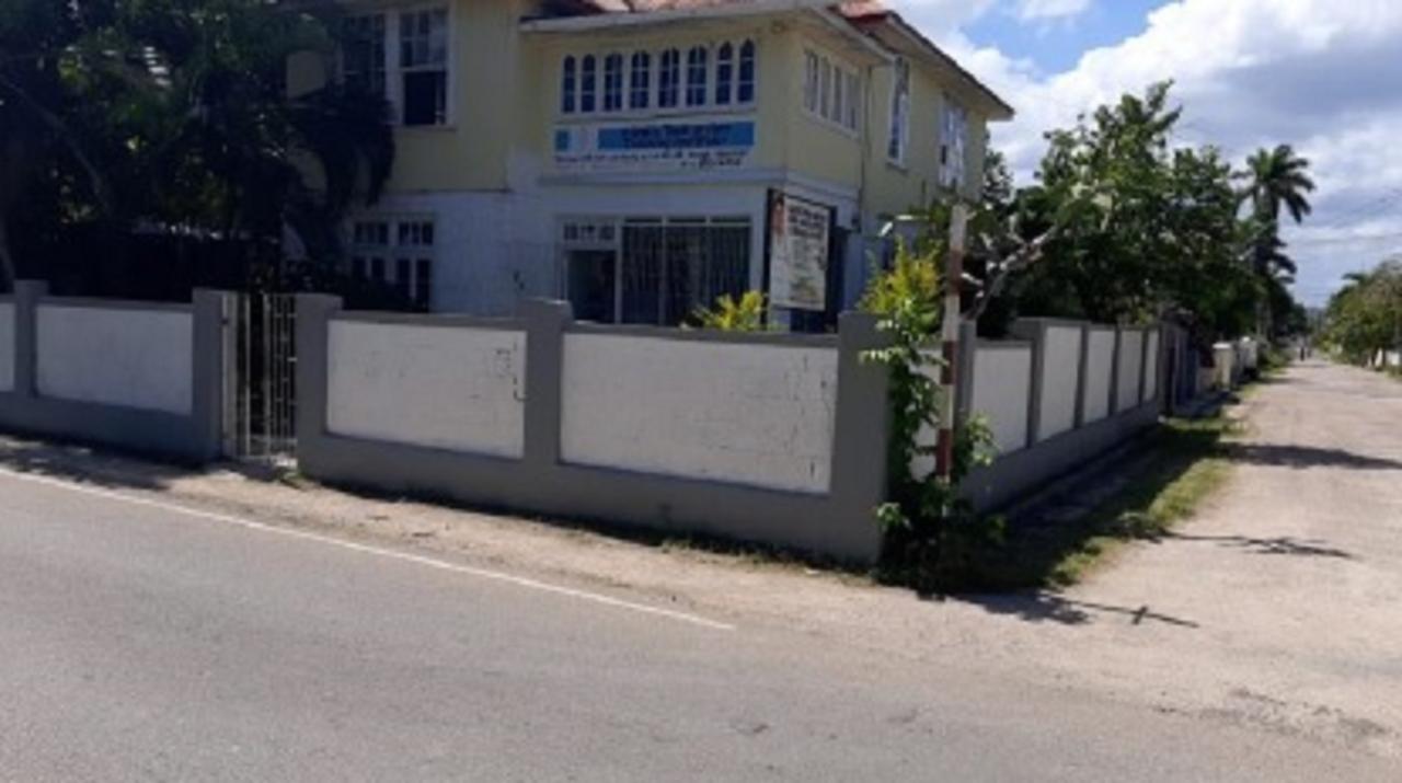 Offices / Commercial Bldg For Sale RODNEY STREET, Falmouth 55,500,000 Keez
