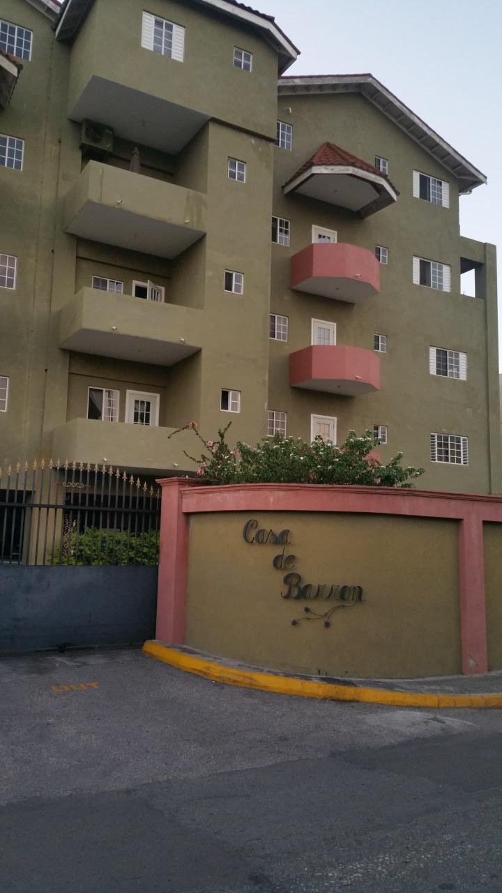 Apartment For Rent KENSINGTON CRESCENT, Kingston 5 1,300 Keez