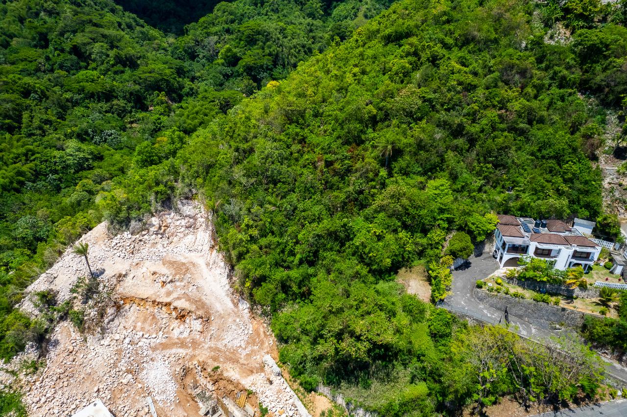 Residential Lot For Sale SUNSET AVENUE, Kingston 8 300,000 Keez