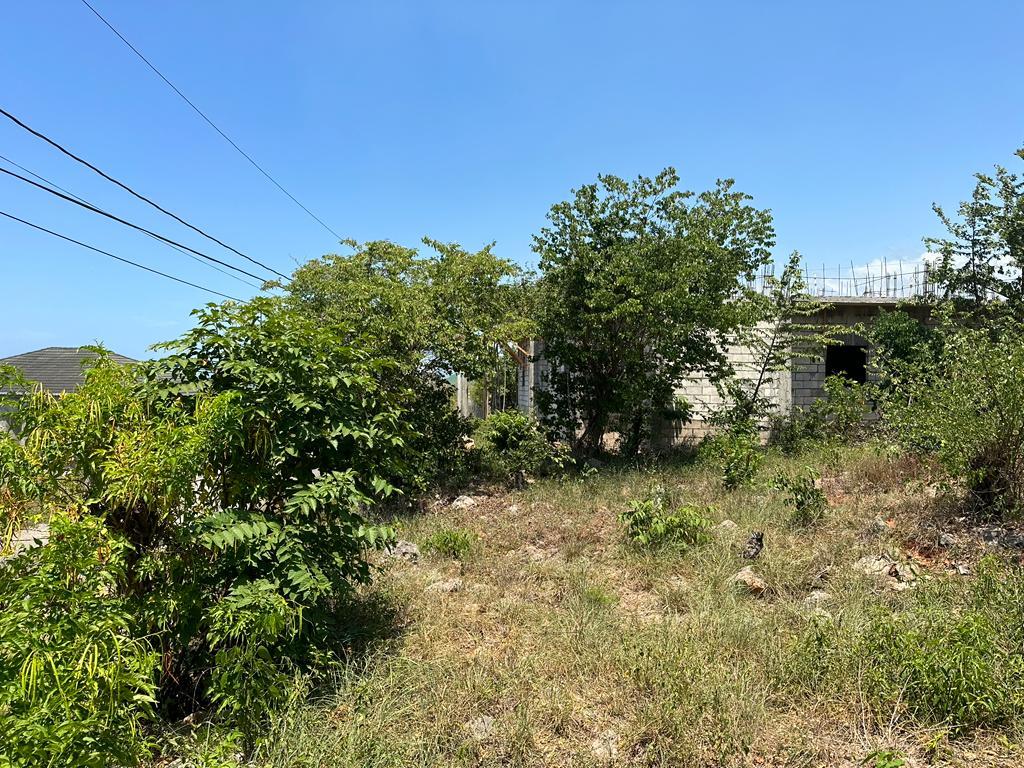 Residential Lot For Sale BELLE AIRE, 787 7,000,000 Keez