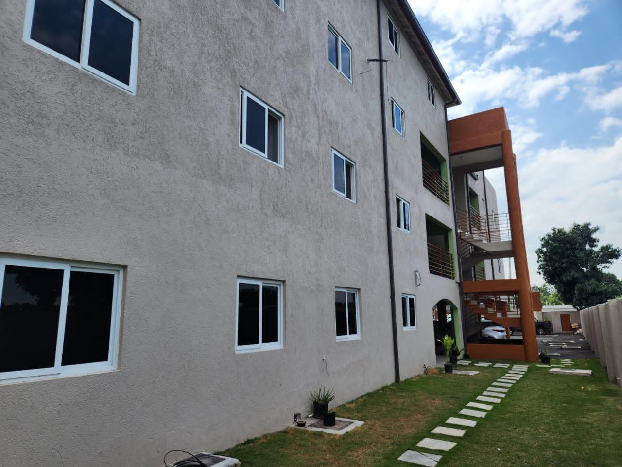 Apartment For Sale 77 SUNRISE CRESCENT, Kingston 19 54,000,000 Keez