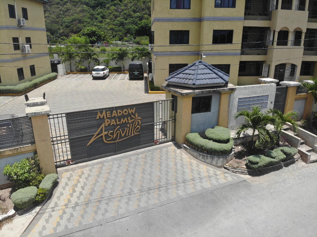 Apartment For Rent LAKEHURST DRIVE, Kingston 8 190,000 Keez