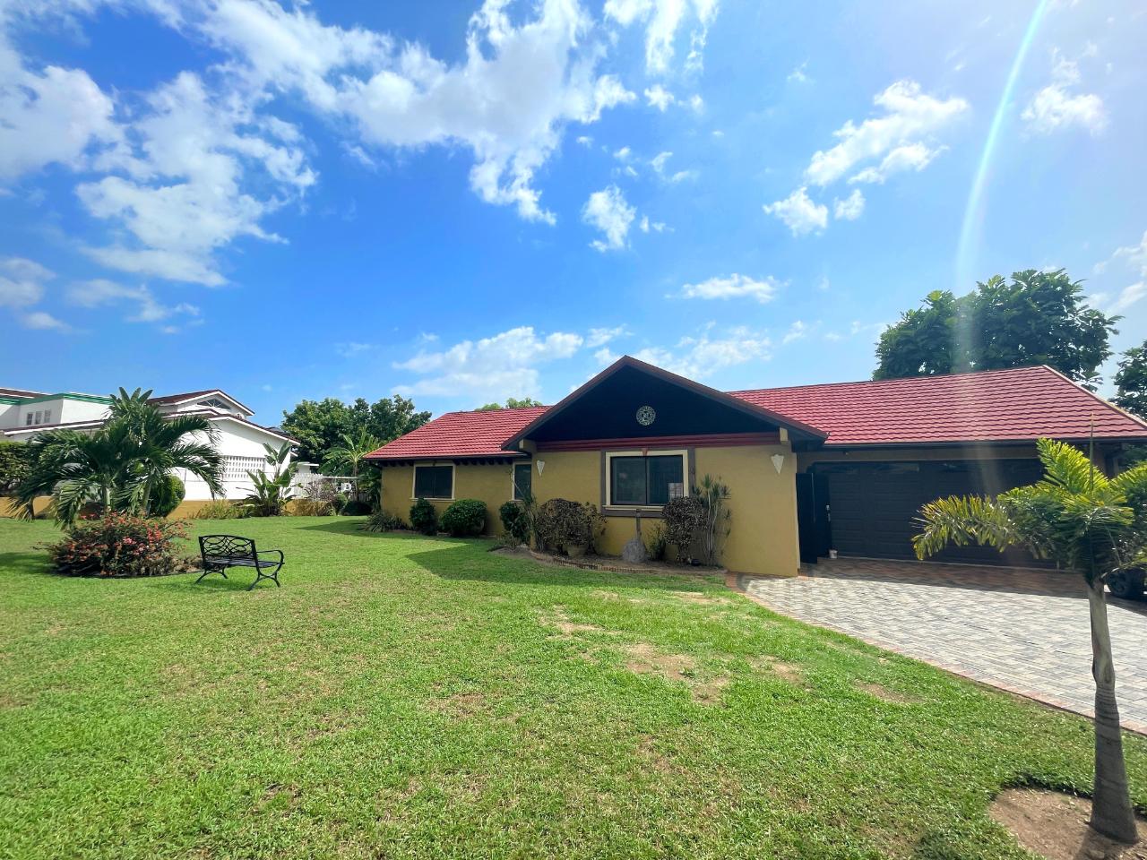 House For Rent CARMEL ROAD, Kingston 8 3,900 Keez