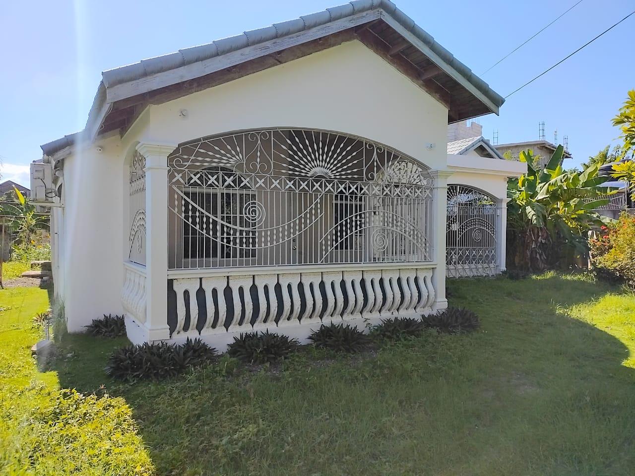 House For Rent TRAVELLERS CLOSE, MAGIL P, 1863 120,000 Keez