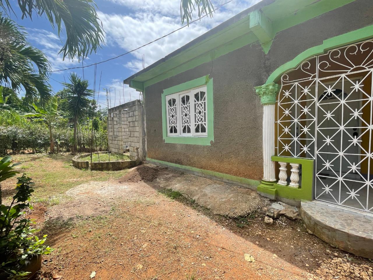 House For Sale WAKEFIELD DISTRICT, LINST, Linstead 8,500,000 Keez