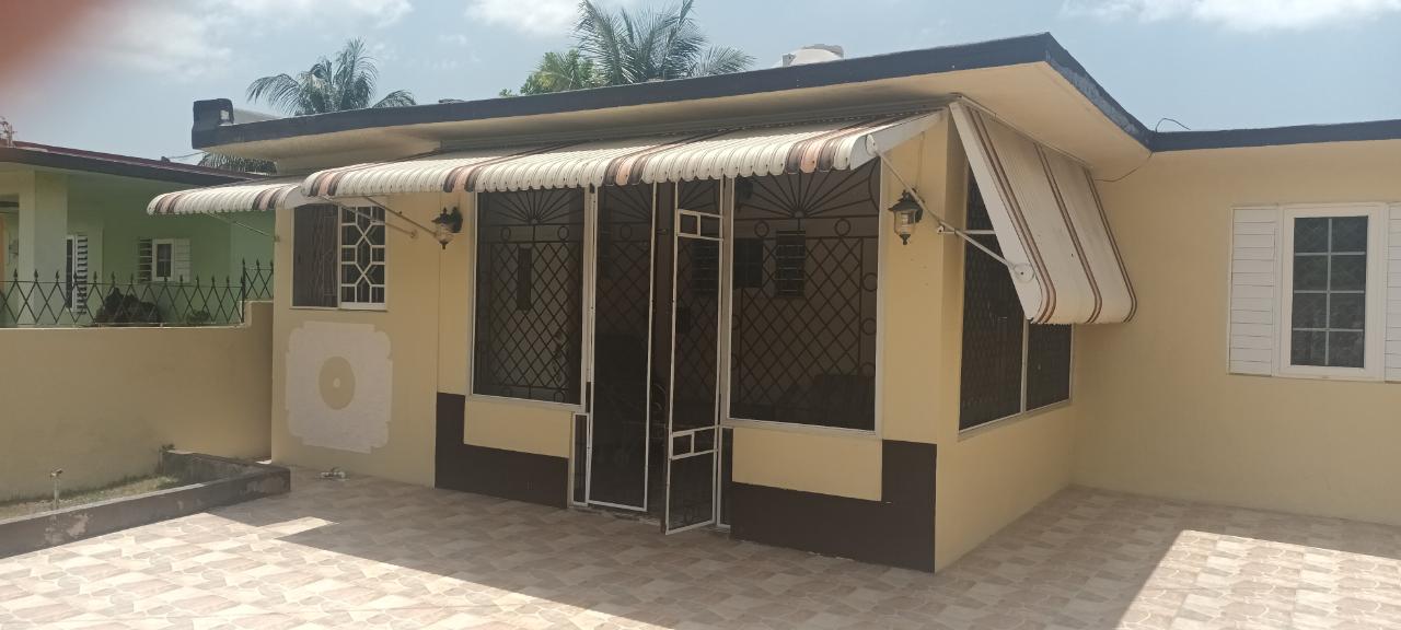 House For Rent ELTHAM ACRES THIRD AVE, Spanish Town 50,000 Keez