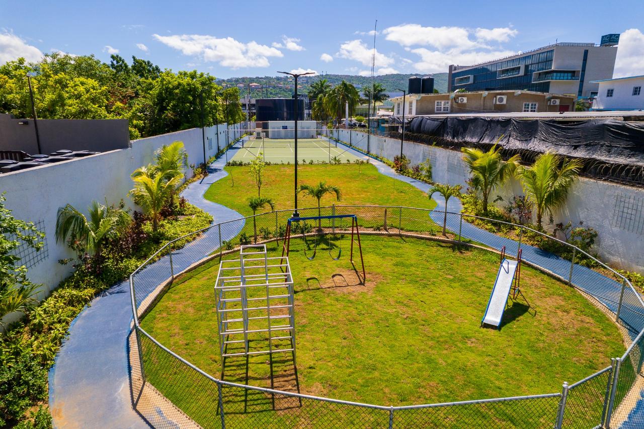 Apartment For Rent MUSGRAVE AVENUE, Kingston 5 1,000 Keez