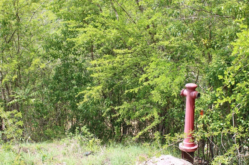 Residential Lot For Sale IRWIN POINT, 350 9,500,000 Keez