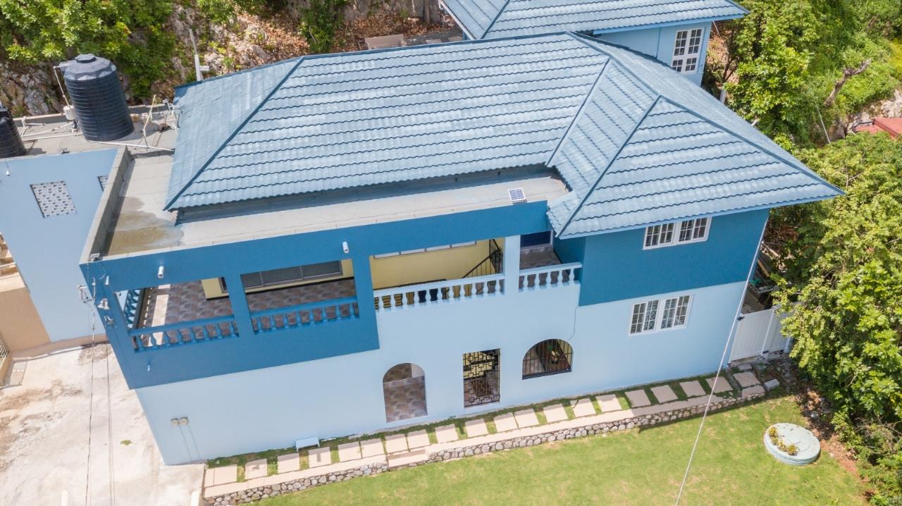 House For Rent BELGRADE LOOP, Kingston 19 198,000 Keez