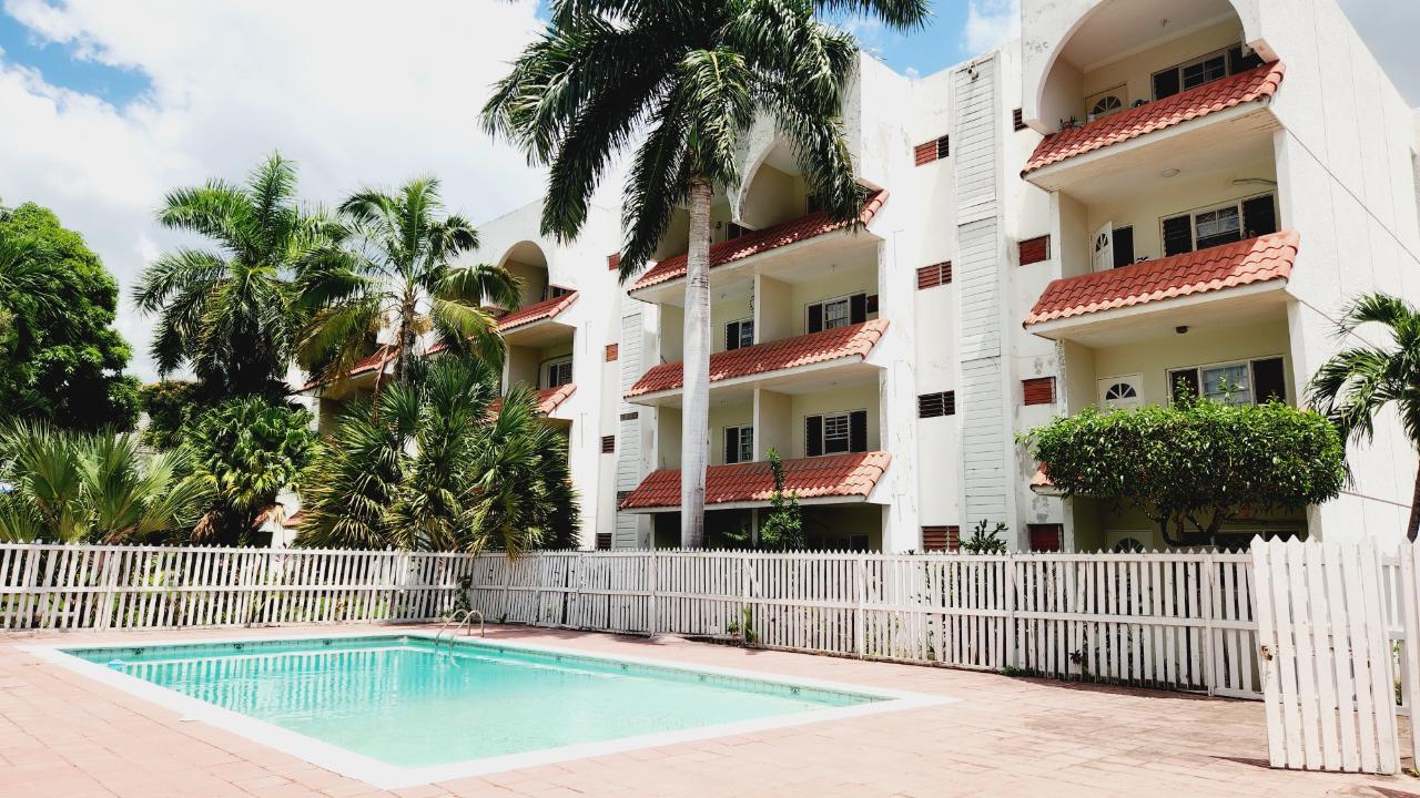 Apartment For Rent KINGSTON 8, Kingston 8 137,000 Keez
