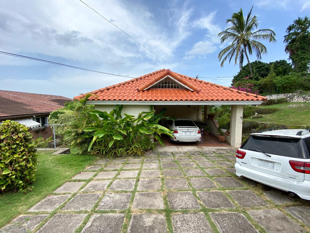 House For Sale WEST OAKRIDGE, ARMOUR HEI, Kingston 8 89,000,000 Keez