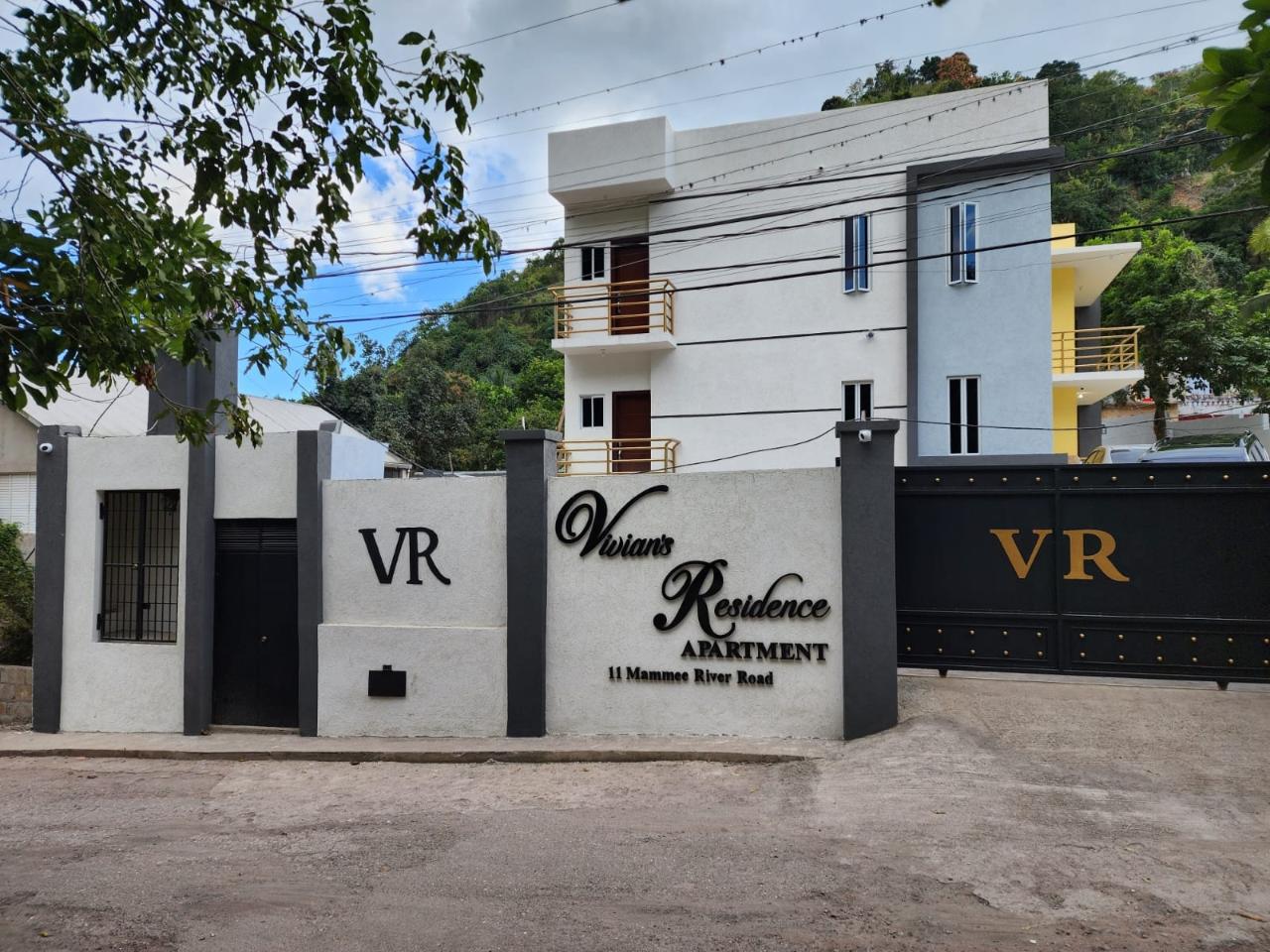 Apartment For Rent MAMMEE RIVER ROAD, Kingston 6 120,000 Keez