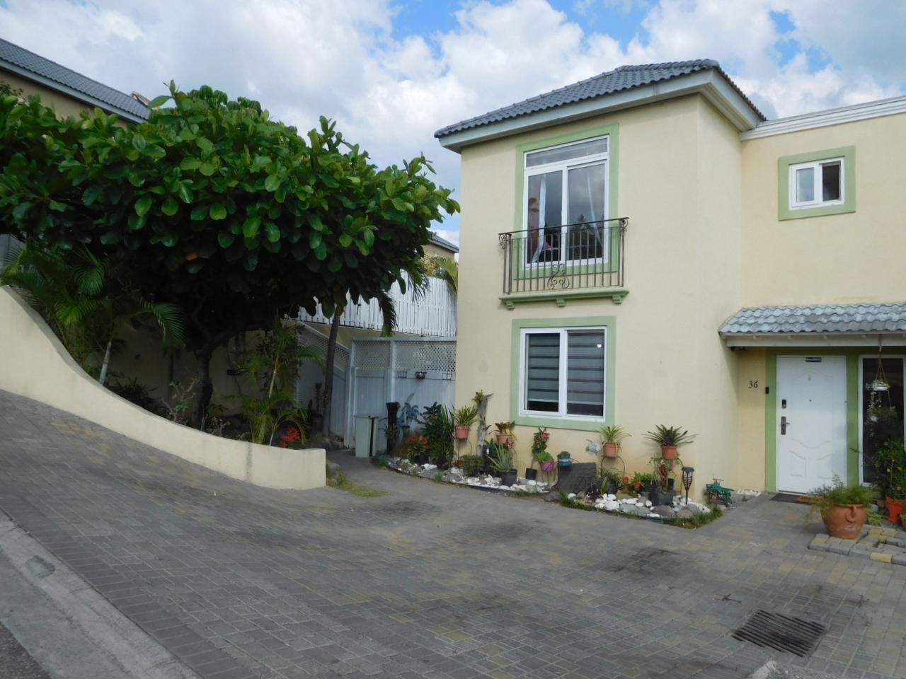 Townhouse For Rent EAST KINGS HOUSE ROAD, 2698 3,500 Keez