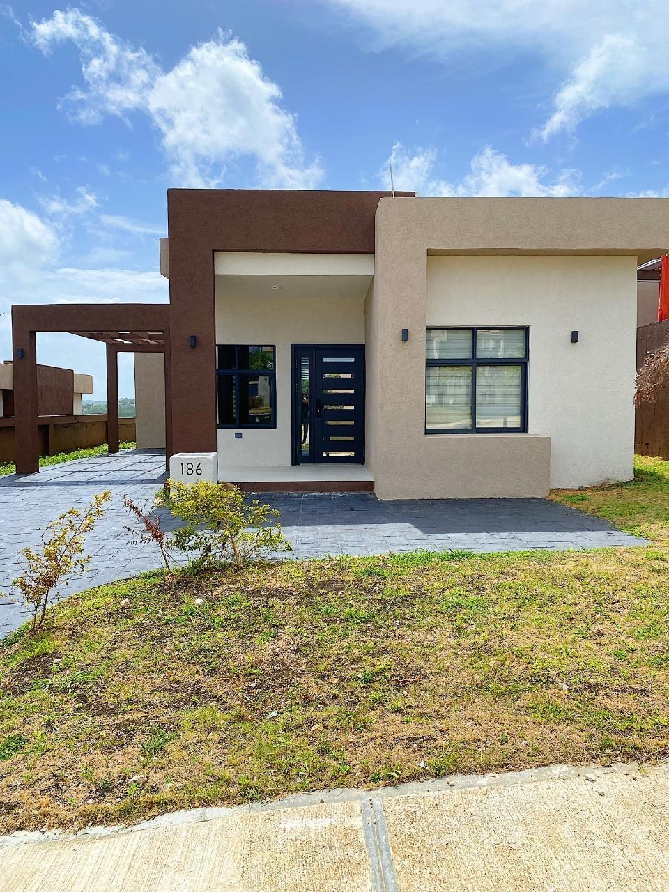 House For Rent PYRAMID POINT, Ocho Rios 2,000 Keez